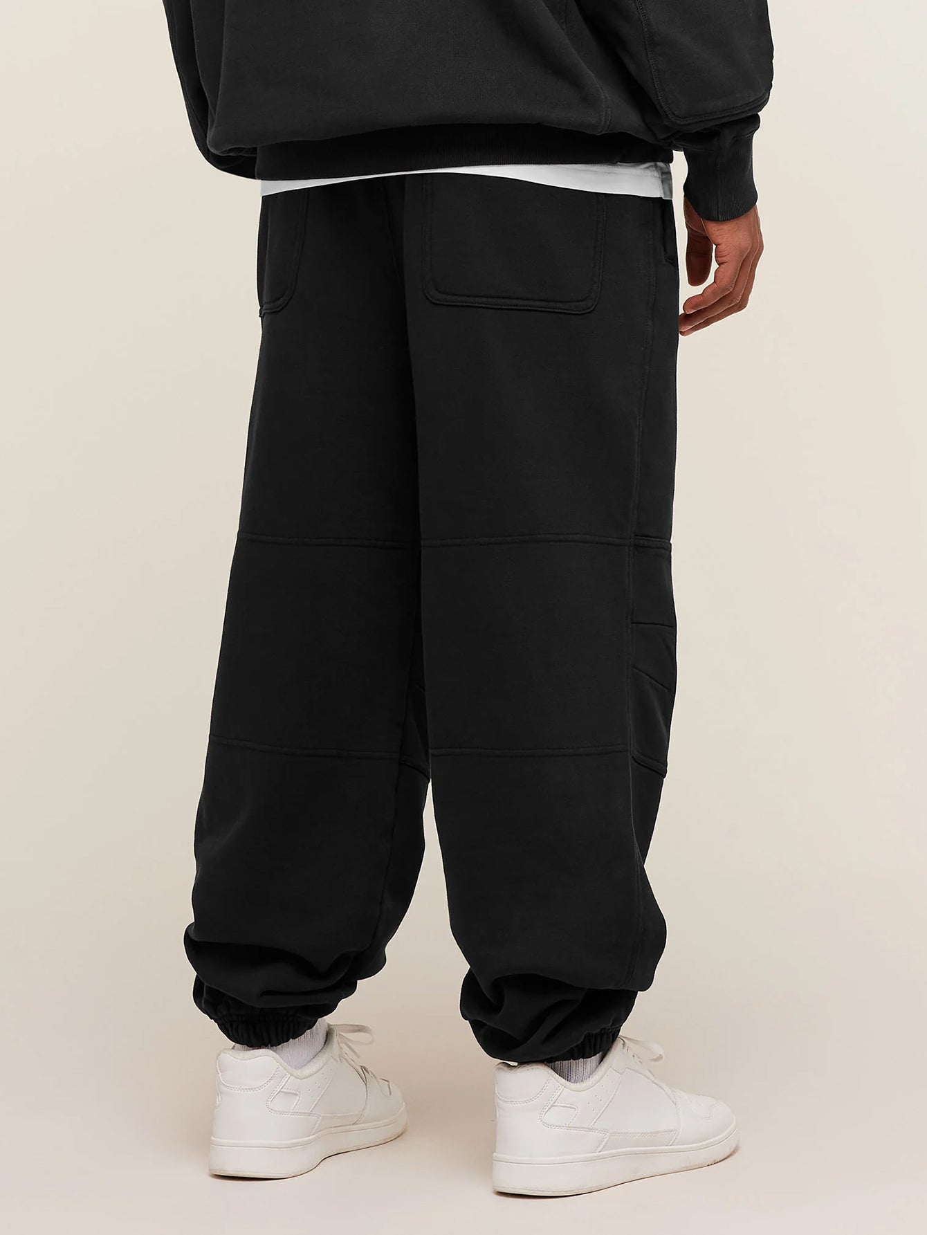 mens-heather-grey-knee-length-joggers-side-stripe